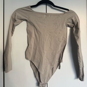 Skims Women's Essential Off The Shoulder Bodysuit - White - Bodysuits | Size S-M